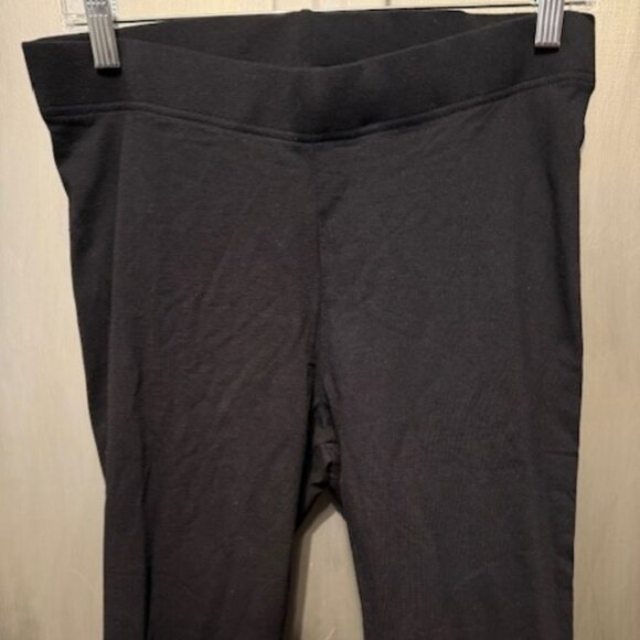 Cropped high waisted Black Cotton leggings - Picture 10 of 16